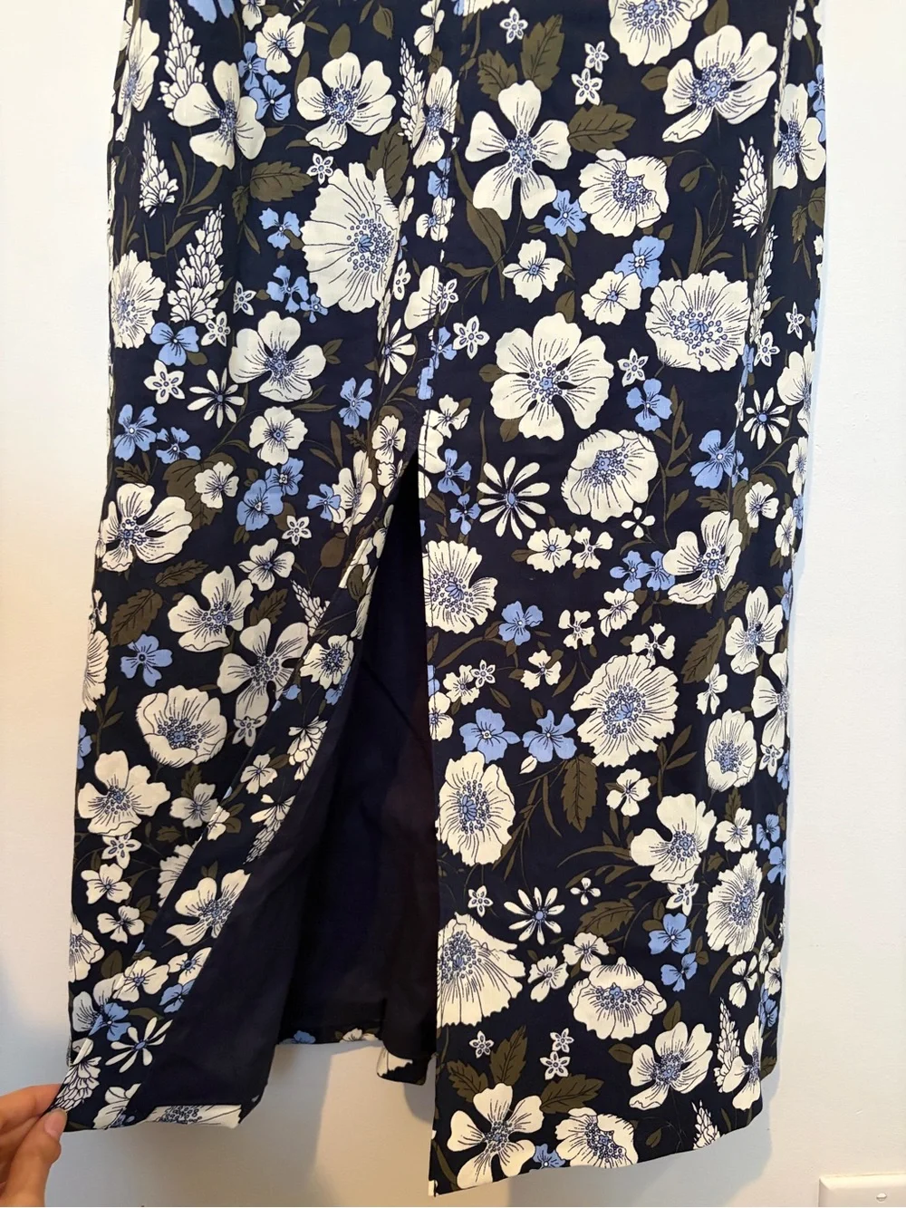 Veronica Beard Colleen floral linen-blend midi dress - 4 - Picture 6 of 16